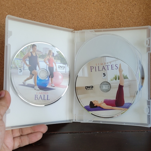 The 5-Day Workout 5 DVD Set of diff full length workouts - Picture 3 of 7